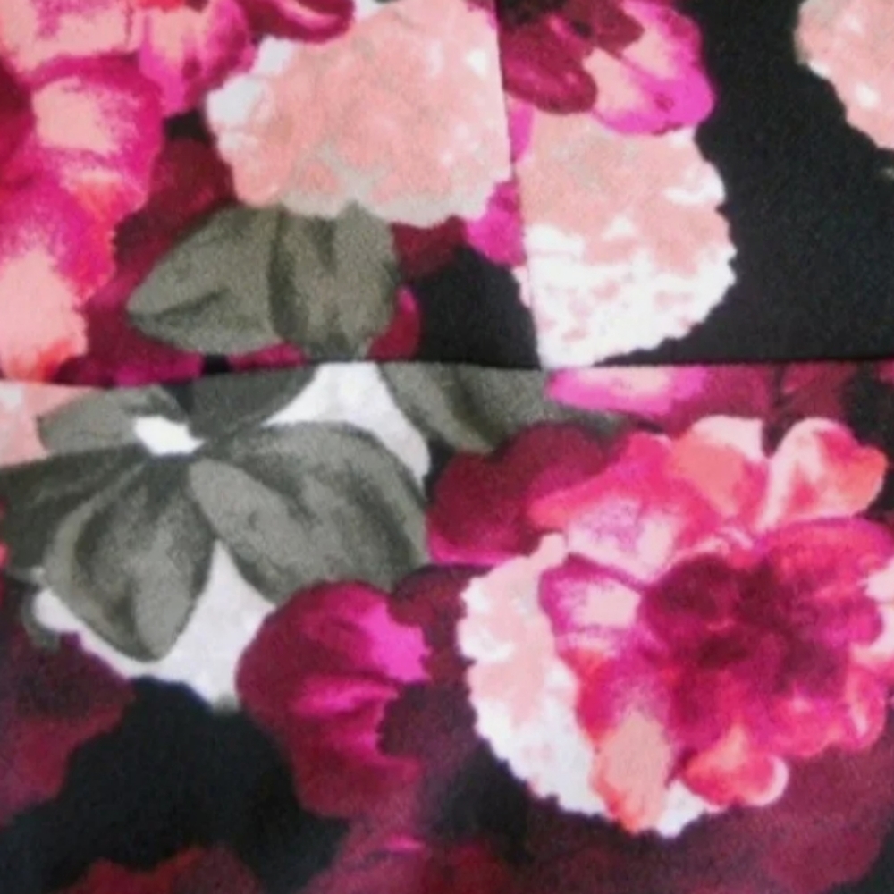 BANANA REPUBLIC Cropped Pants - Picture 6 of 6